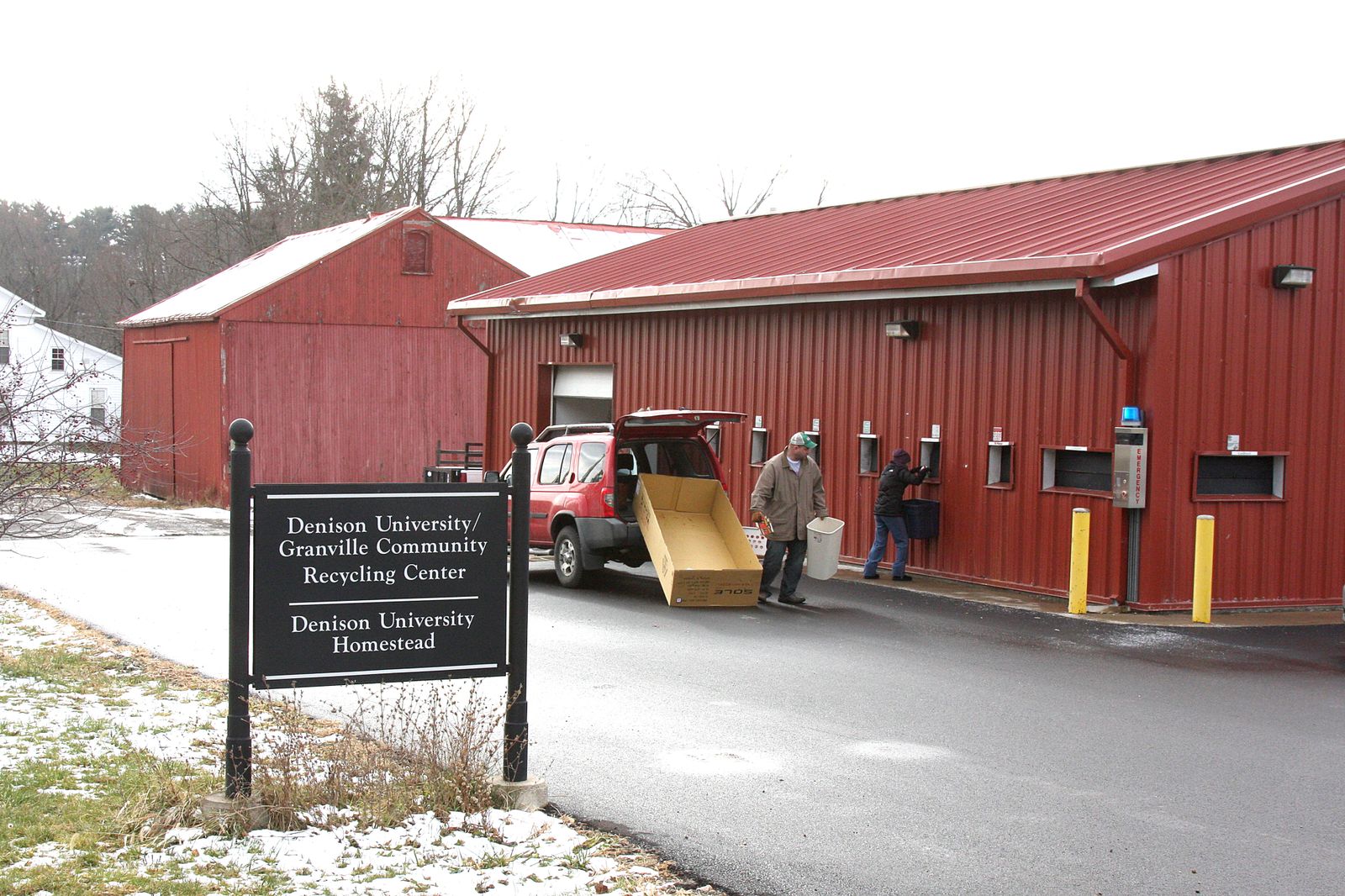Community Recycling Center