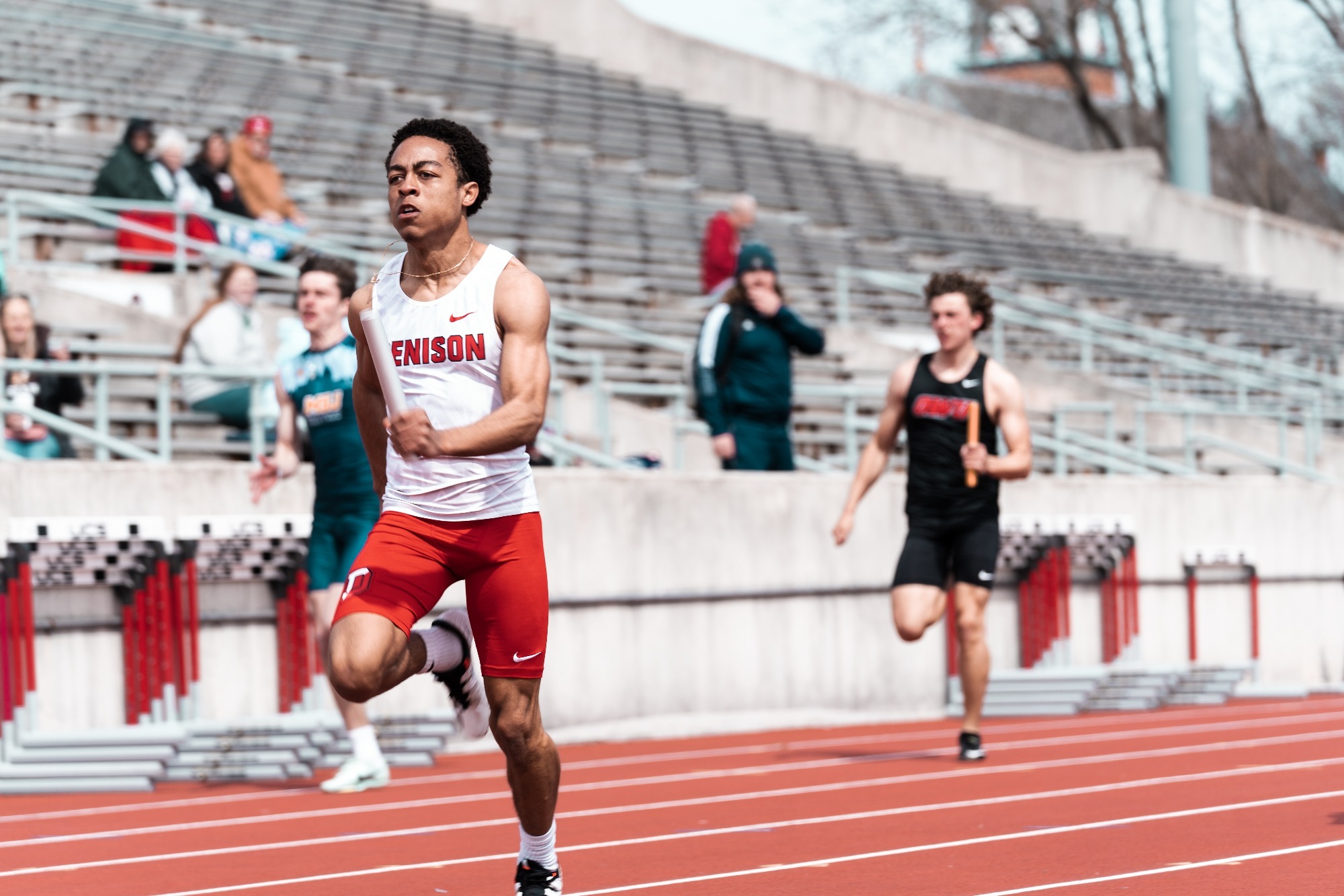 Men's Track & Field finishes second at OWU - Denison University