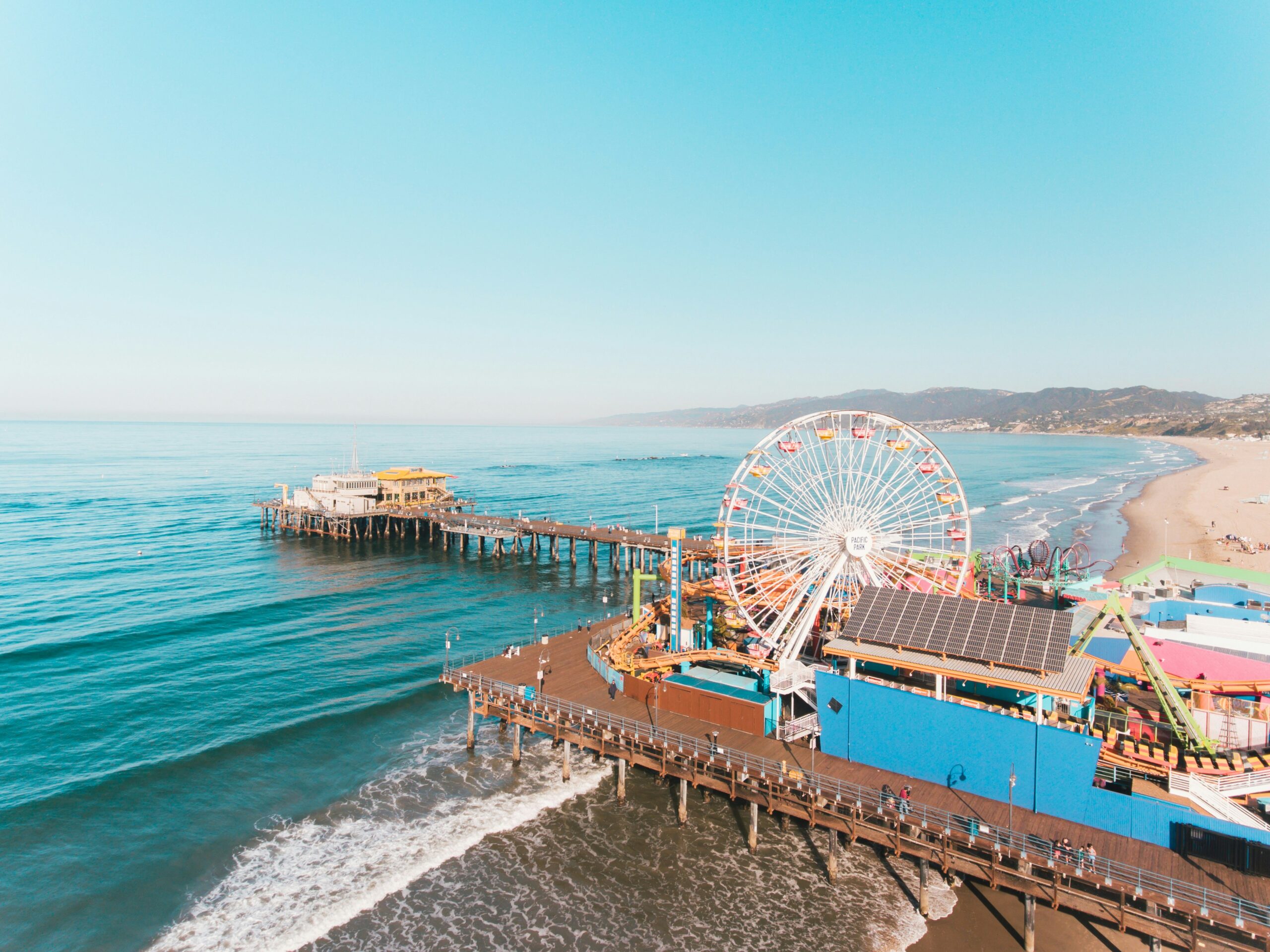 Welcome to the City: Los Angeles | Sun, 19 Oct 2025 11:00:00 PDT