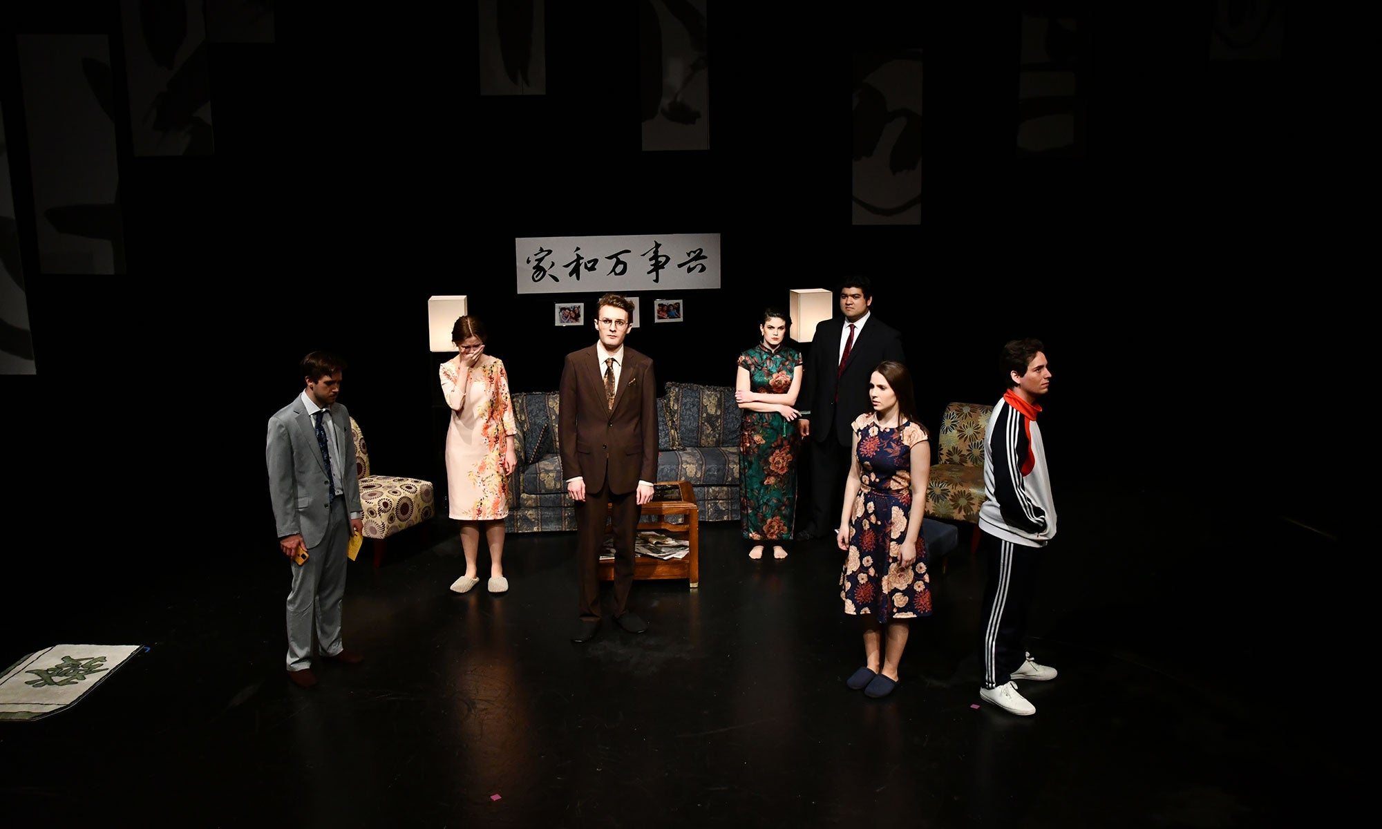 Boa, Mrs. Gu, Mr.Gu, Mrs. Zhao, Mr. Zhao, and Yun all stand still in horror and dismay. Dahai stands next to Yun, but faces away from everyone.