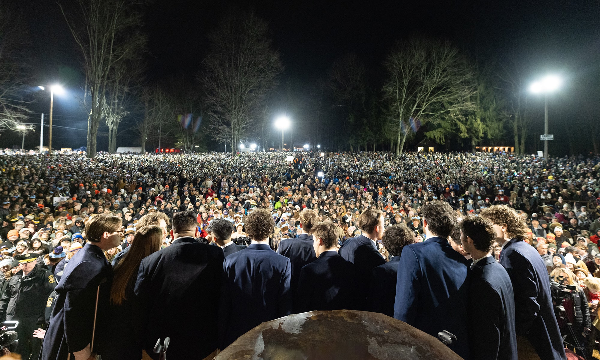 Hilltoppers in front of a massive crowd