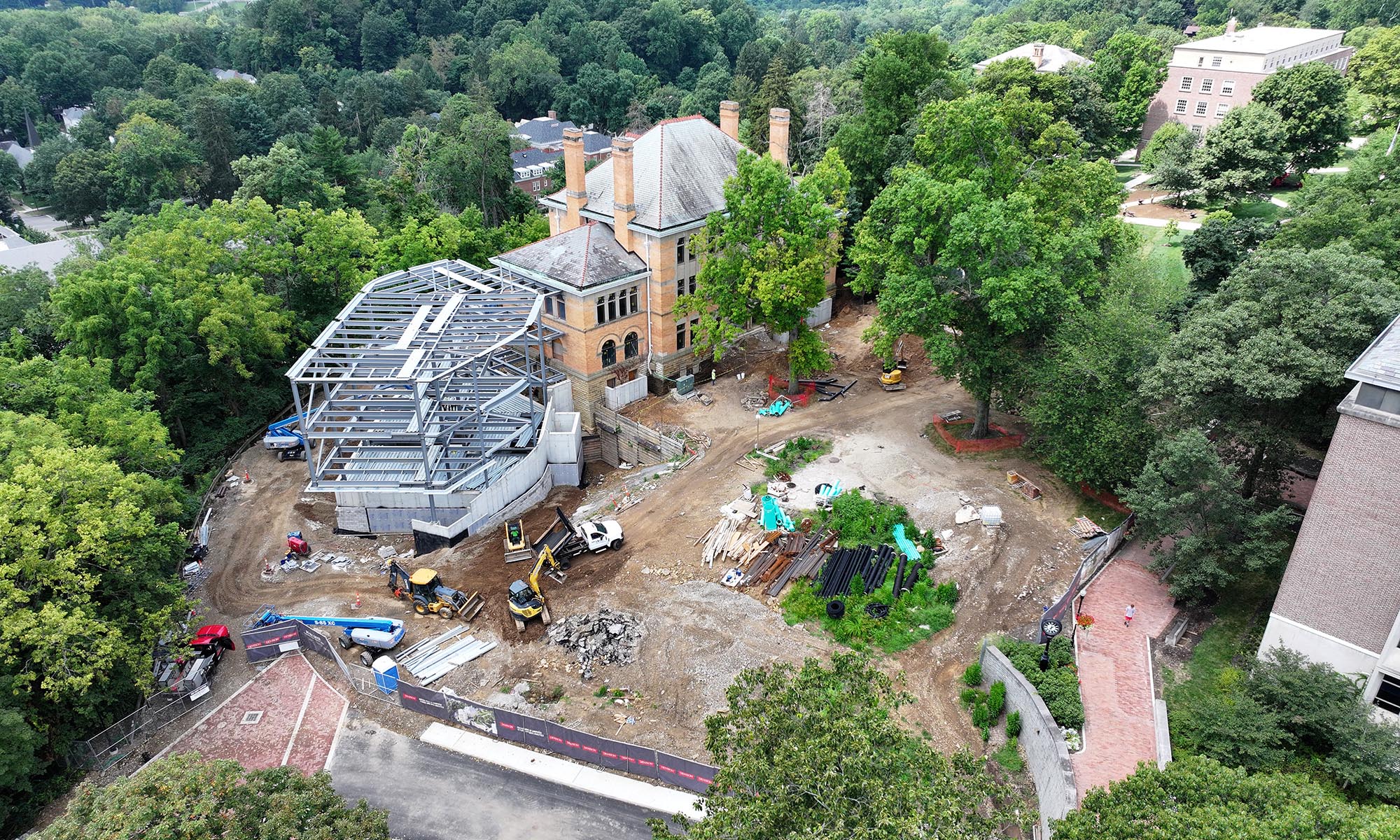 A bird's-eye view of the construction zone.