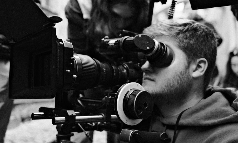Cinema major Isaac Ward ’25 behind the camera