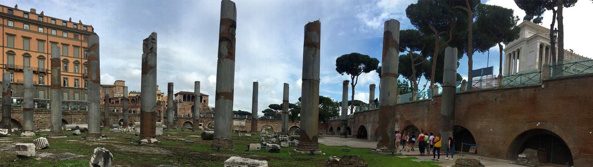 Students tour and study ruins in Rome, Italy.