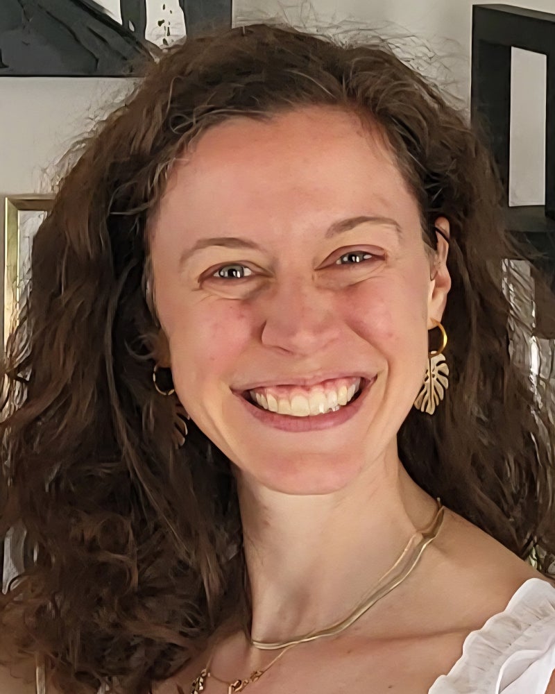 Photo of Natalie Lugg ’14