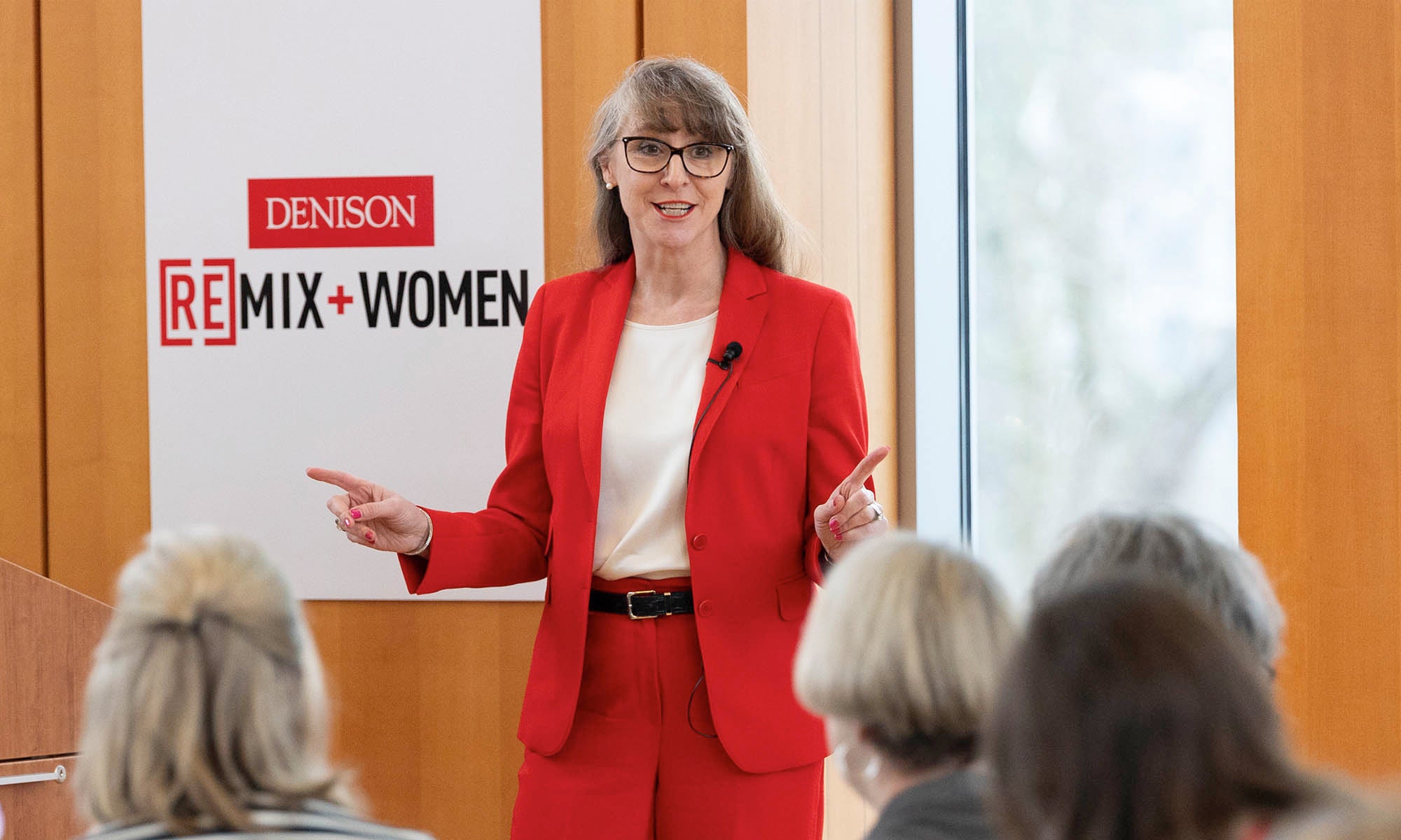 Abigail Pringle ‘96 addresses the audience at a 2024 ReMix + Women event.