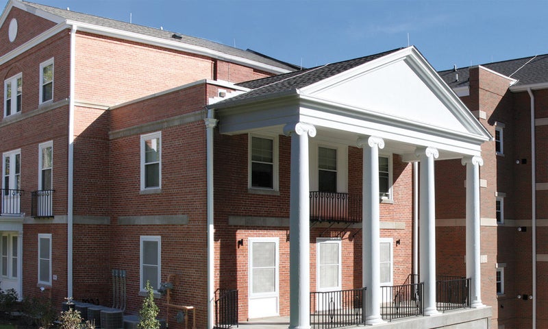 UnCommon Ground - Moving On Up