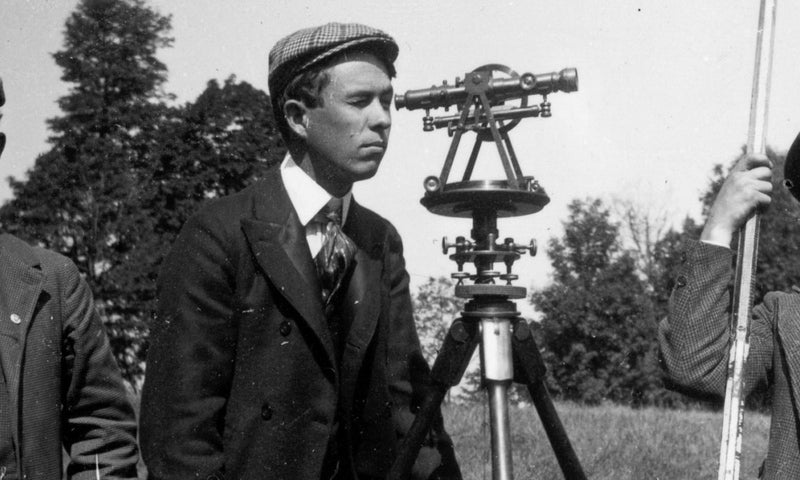 Alumni Society - Surveying the Hill -Spring 2011