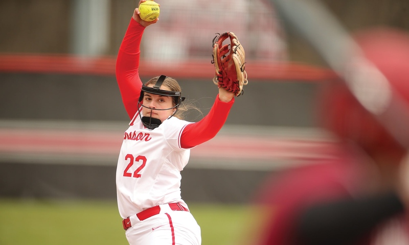 Sydney Silverstein pitching