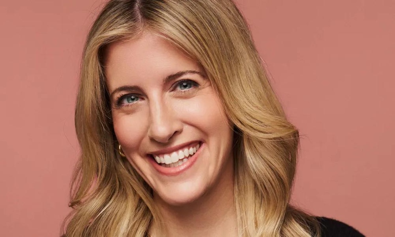 Katie Welch ’99 photo