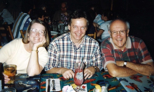 Former staff Cookie Sunkle and emeriti professors Garrett Jacobsen and Tony Lisska enjoy a libation in Orlando, Florida, at a meeting for college honors programs