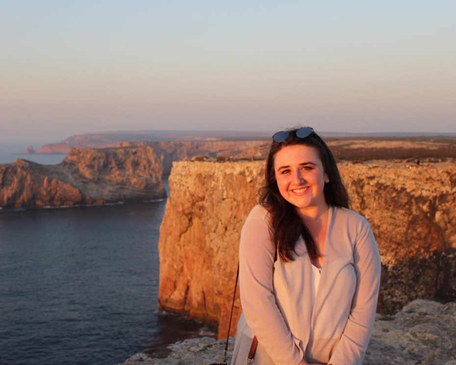Laden ’19 watching the sunset in Portugal