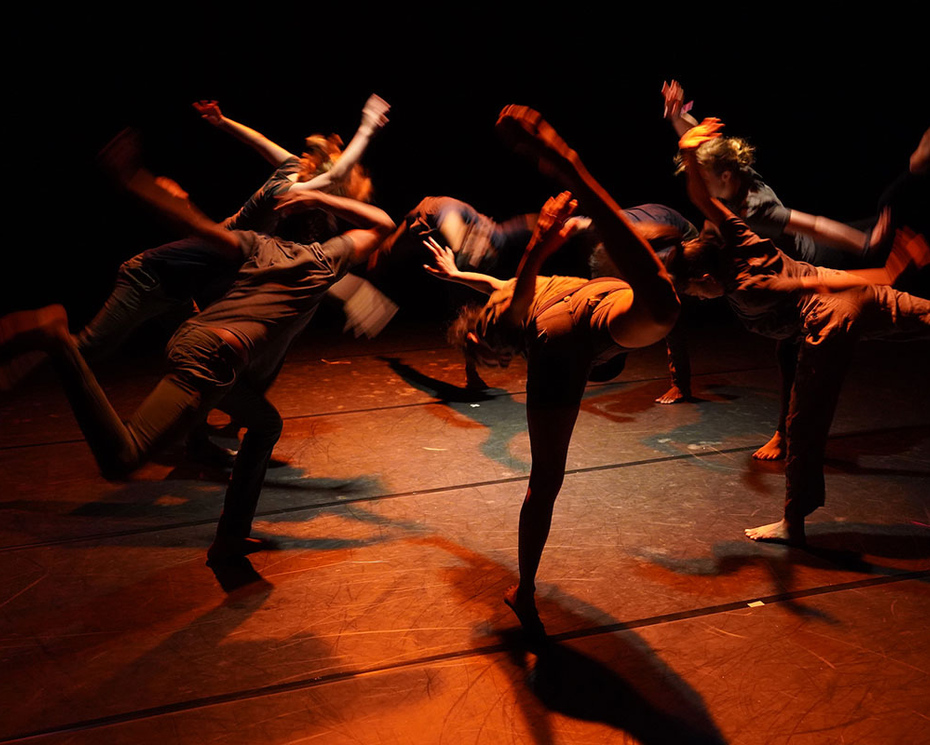 Denison students and Sri Lankan performers dance in concert