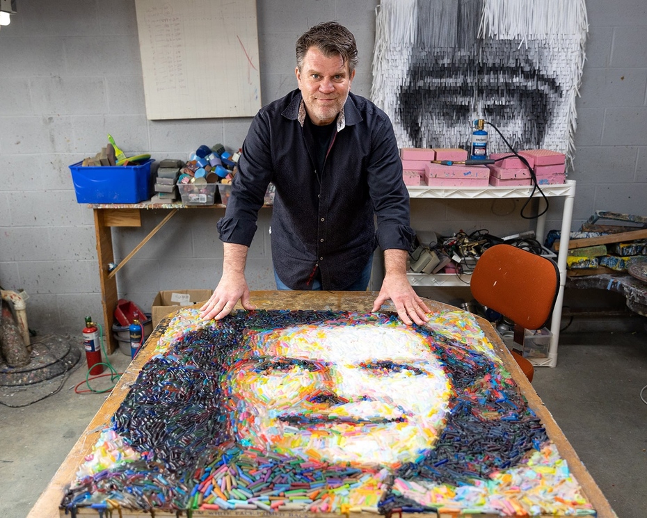 Christian Faur displays a photo-realistic portrait of American mathematician Julia Robinson that is made from crayons
