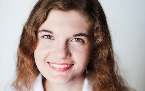 Amanda DiMartini '13 Presents Research at Competitive Conference