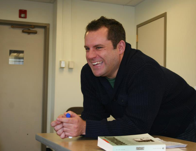 Dr. Griffin Columnist for Flow-TV