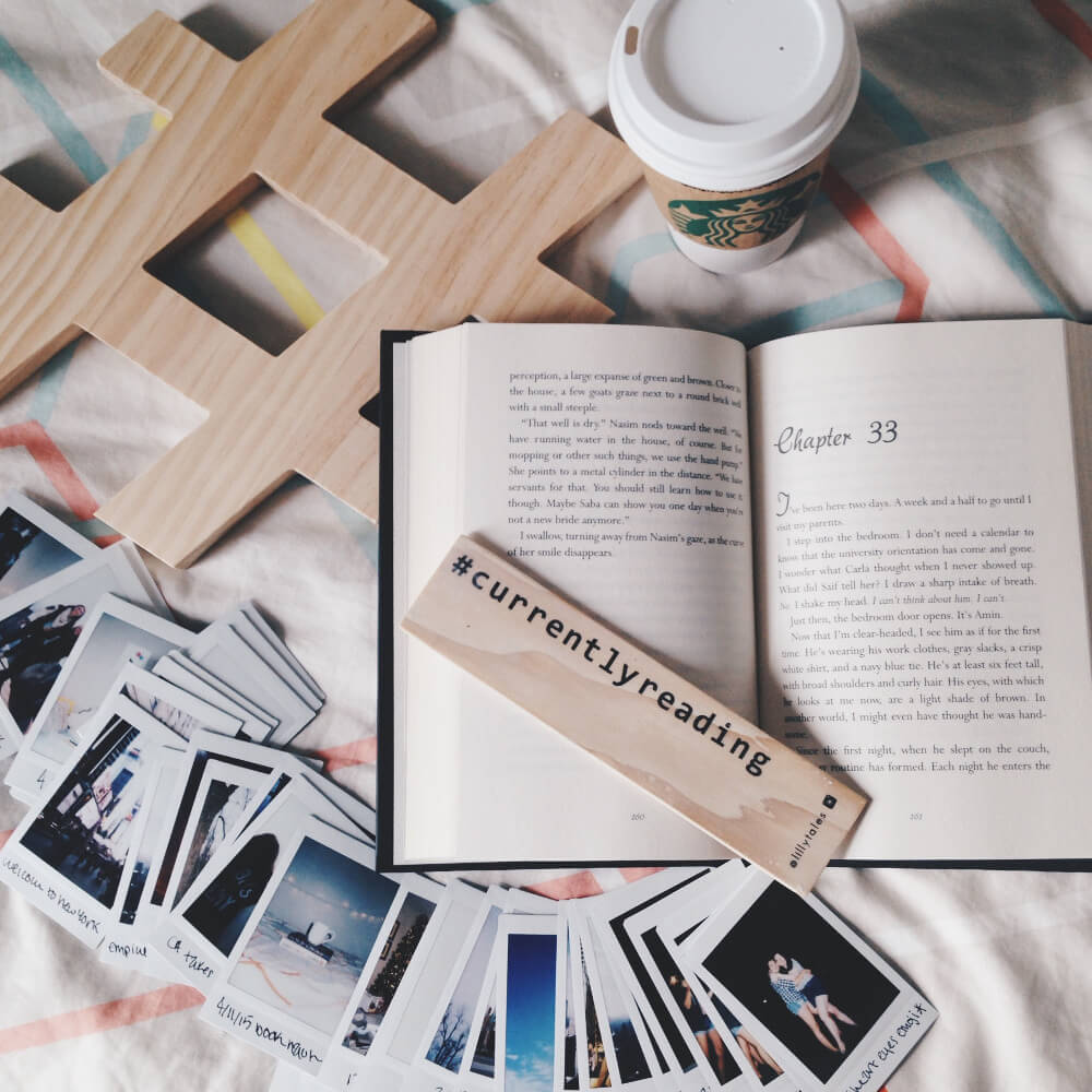 hastag-and-book