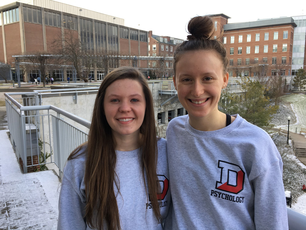 Megan Jamison ’18 and Sophie Conlon ’18