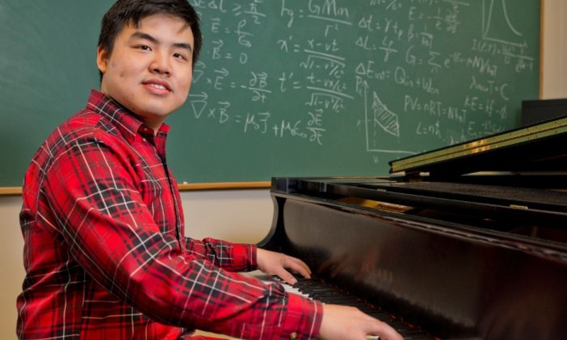 Junzhi Wang