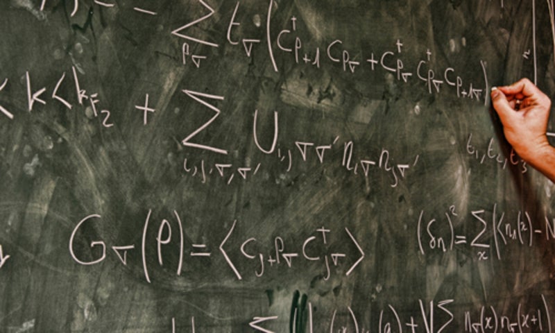 Teaching physics on chalkboard