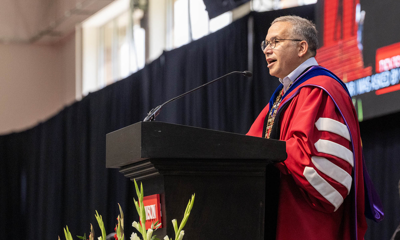 Adam Weinberg speaking at Denison's 184th Commencement