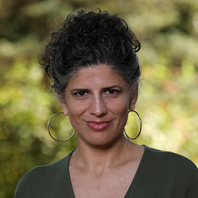 Eleni  Papaleonardos